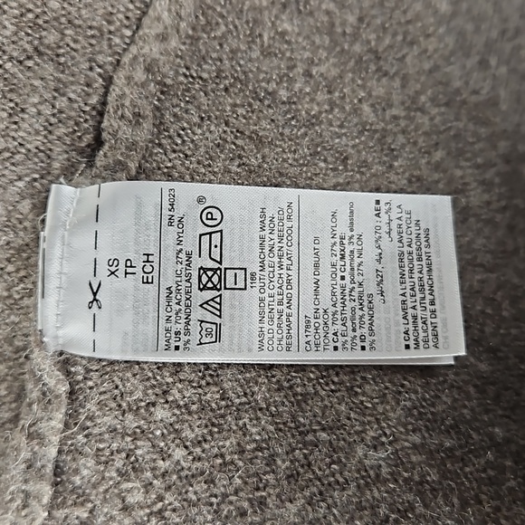 Long Cardigan - Picture 5 of 5